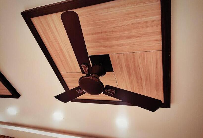 Sambhabana Hotel & Suites