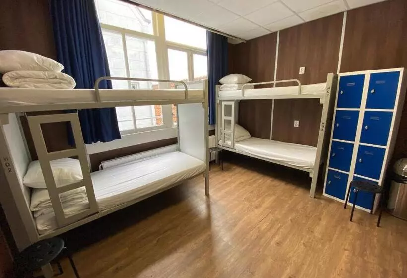 Xplore Hostel Amsterdam