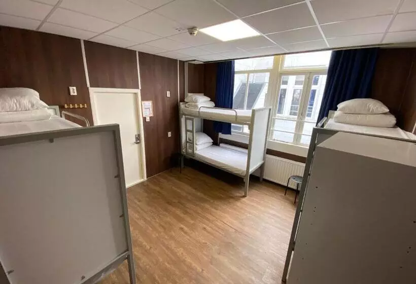 Xplore Hostel Amsterdam