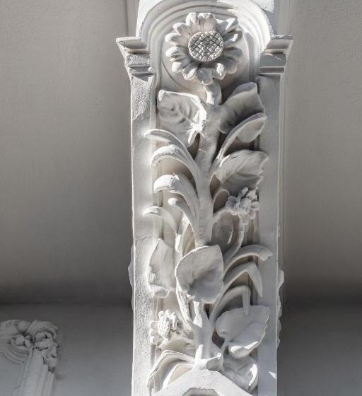 هاستل Holt Old Town Suites With Balcony