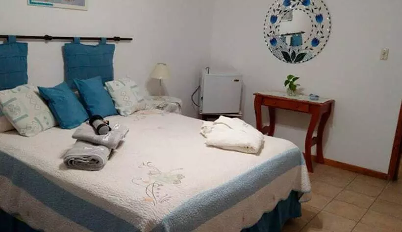 Retkeilymaja Posada Savoia