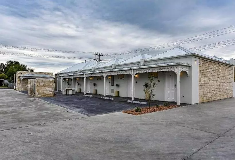 Aloha Central Luxury Accommodation