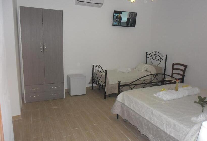 تختخواب و صبحانه La Casa Di Donato