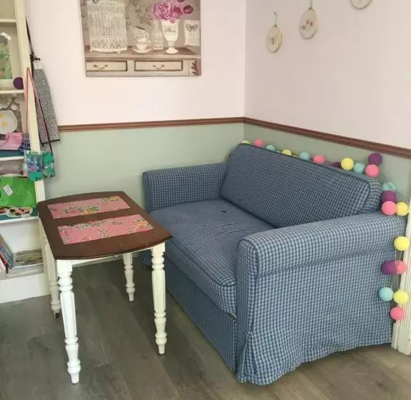 Aamiaismajoitus (B&B) Un Dimanche Chez Julie Chambre Célestine