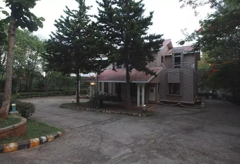 Hotelli Temple Tree Residence