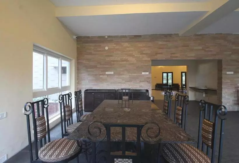 Hotelli Temple Tree Residence