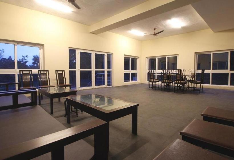 호텔 Temple Tree Residence