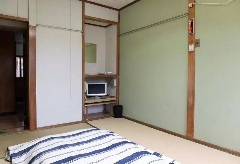 ペンション Tsukasa House English Ok Kumano Kodo Experienced Lodge Within Walking Distance From Station 無料駐車場あり