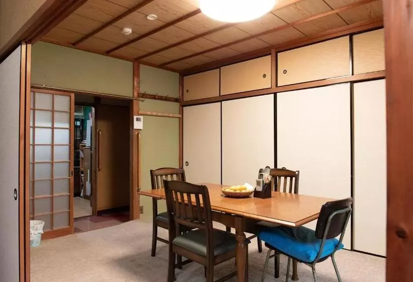 ペンション Tsukasa House English Ok Kumano Kodo Experienced Lodge Within Walking Distance From Station 無料駐車場あり