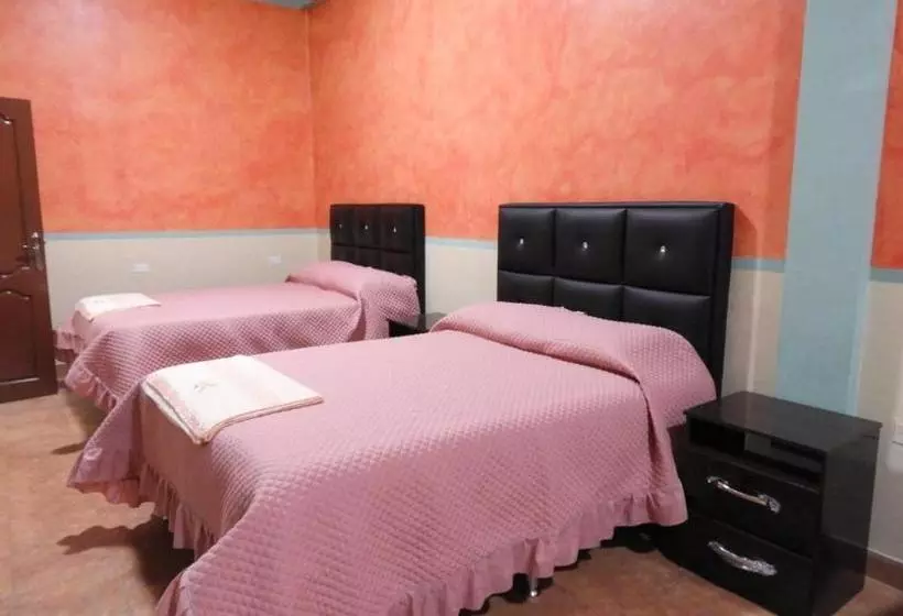 پانسیون Hostal El Paraiso