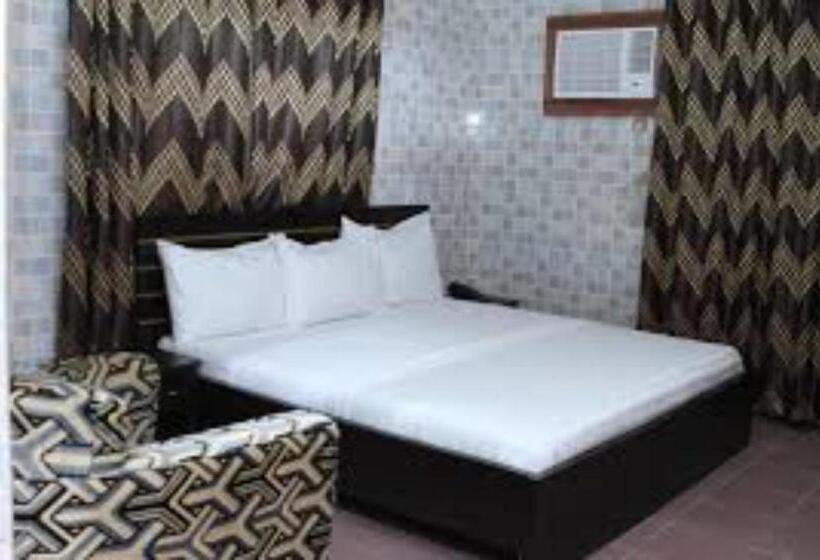 پانسیون Room In Guest Room Dilida Guest Suites Standard