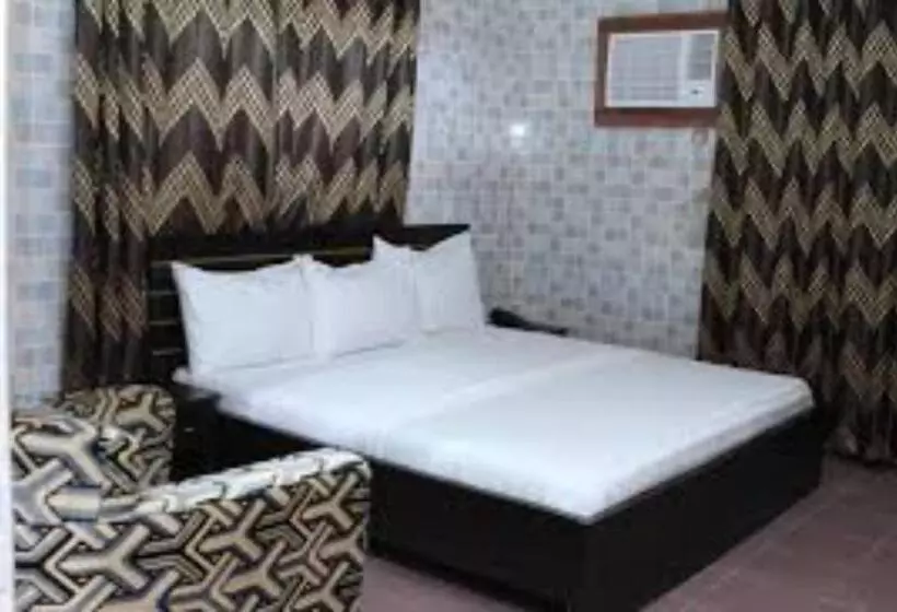 پانسیون Room In Guest Room   Dilida Guest Suites Standard