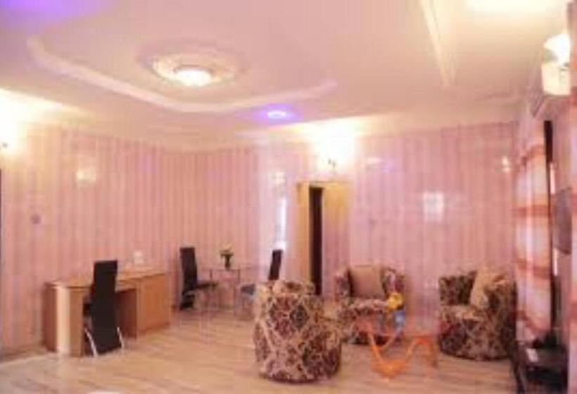 پانسیون Room In Guest Room Dilida Guest Suites Standard