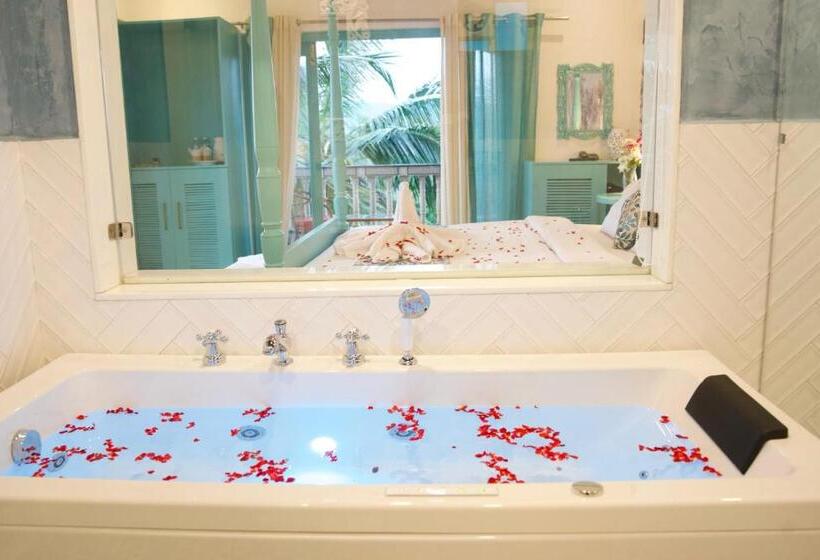 אתר נופש Larios Beach Holidays