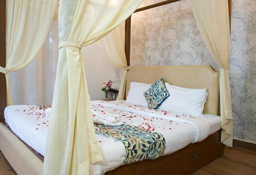 אתר נופש Larios Beach Holidays