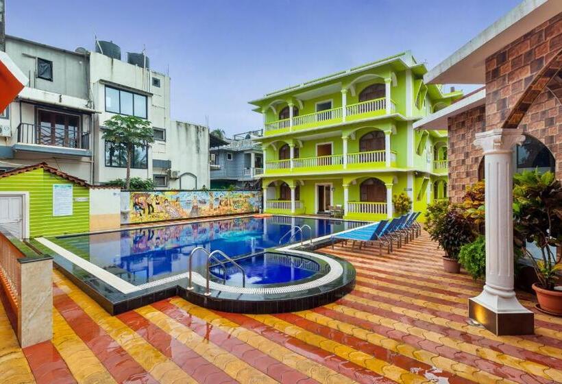 אתר נופש Larios Beach Holidays