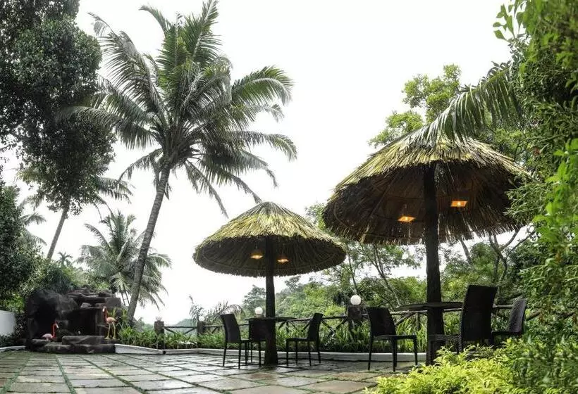 Lomakeskus Thenmala Hormuz Inn