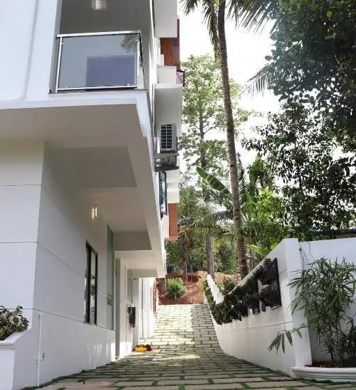 Lomakeskus Thenmala Hormuz Inn