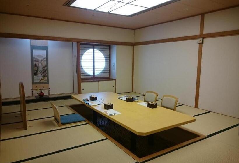 ריוקאן The Gran Resort Elegante Awajishima