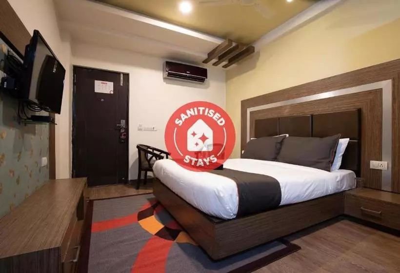 ホテル Minerva Residency  Near Grant Road Railway Station Mumbai
