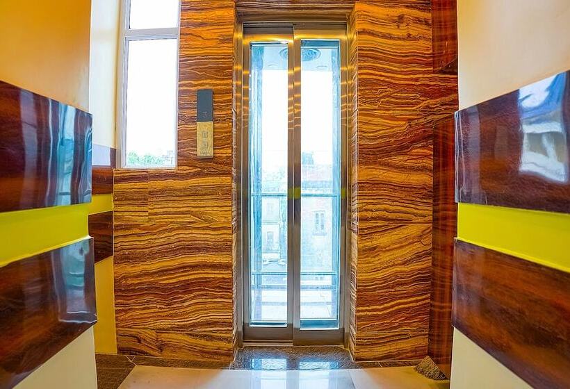 Fabhotel Quest Nr Quest Mall