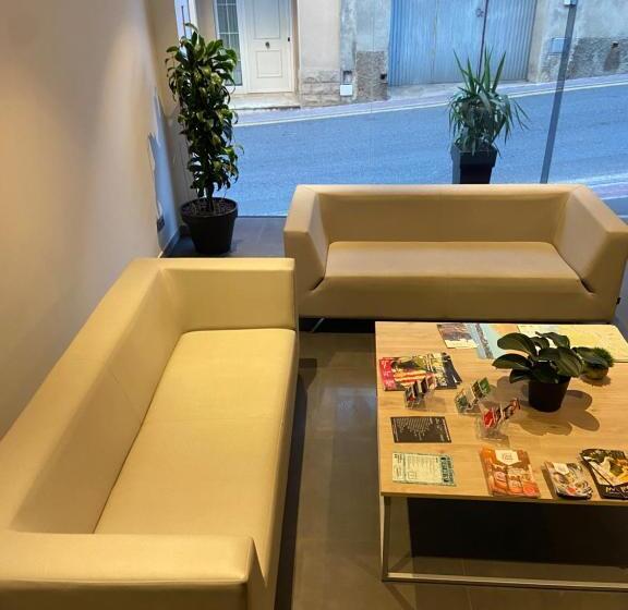 هتل Mestral Perelló