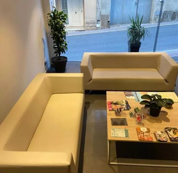 هتل Mestral Perelló