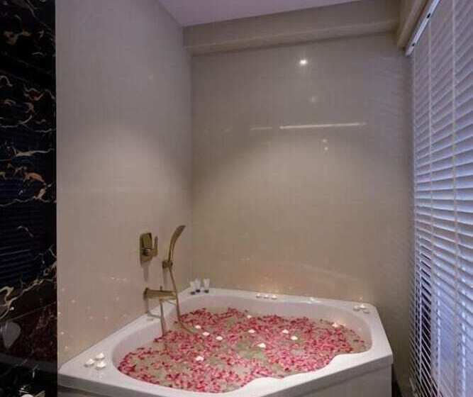 Svenska Design Hotel Kakinada