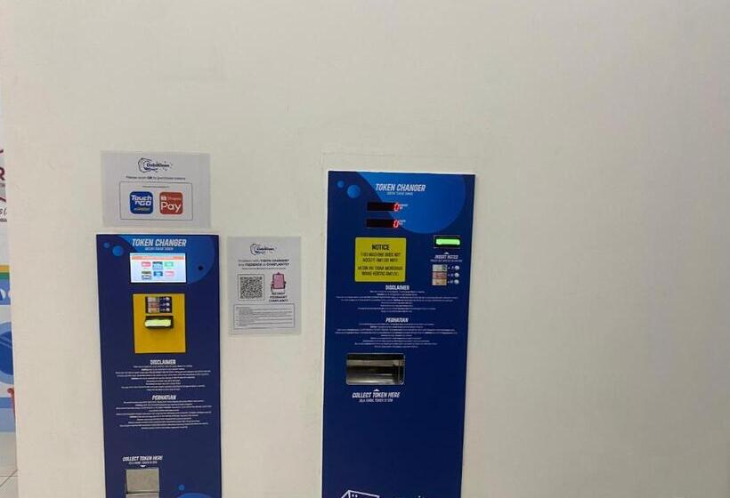 Hotell The Hibernate At Kozi Square