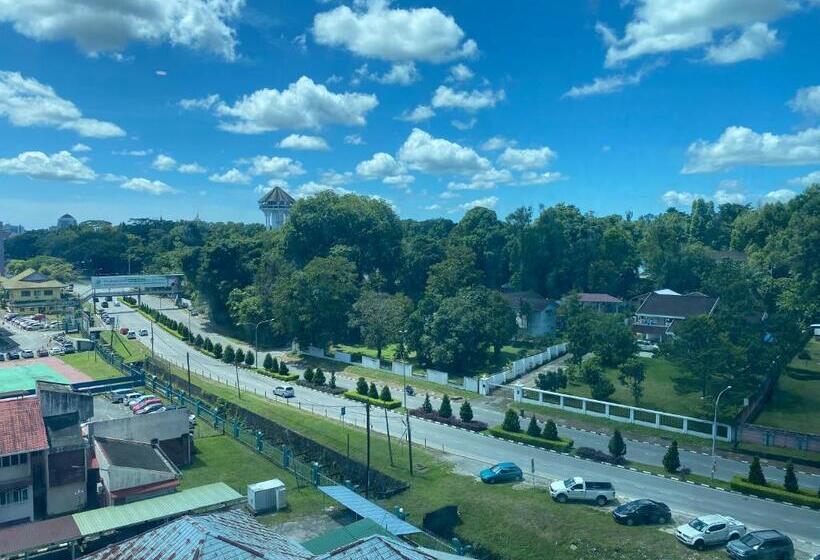 Hotell The Hibernate At Kozi Square