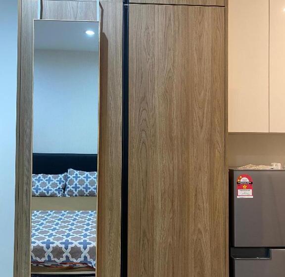 Hotell The Hibernate At Kozi Square