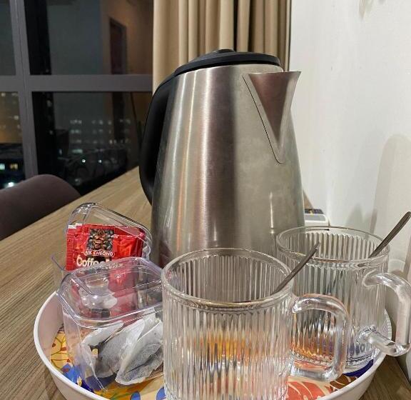 Hotell The Hibernate At Kozi Square