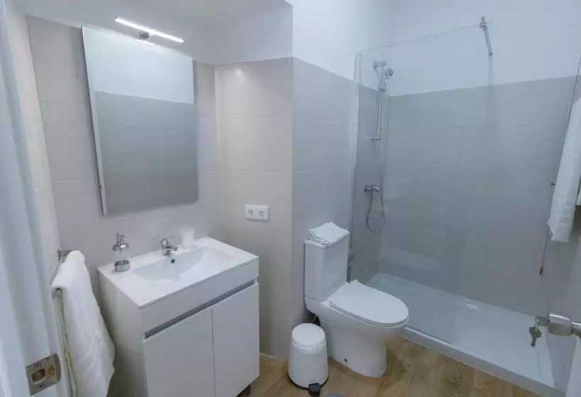 Lagoa Hostel & Suites