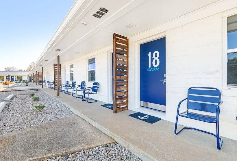 Motelli St. Clair Motor Lodge