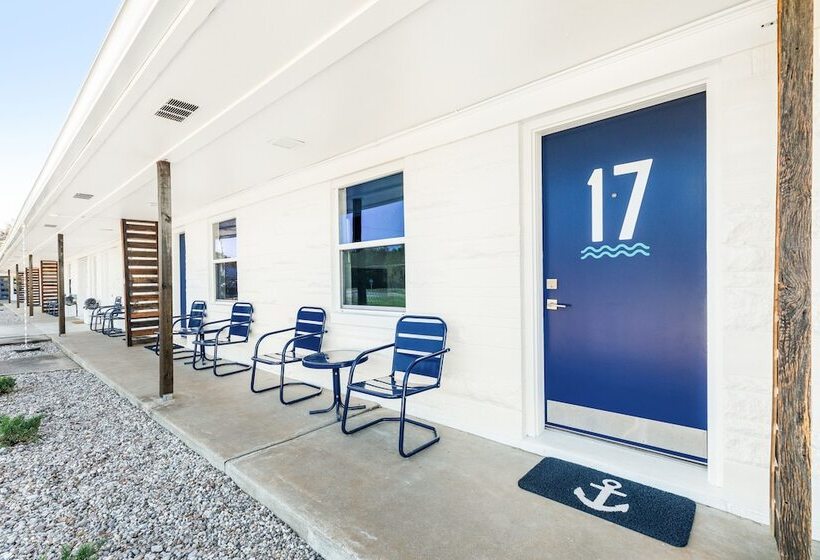 Motelli St. Clair Motor Lodge