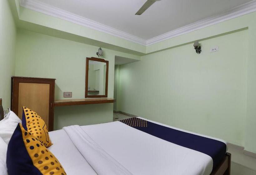 Spot On Hotel Hilltop