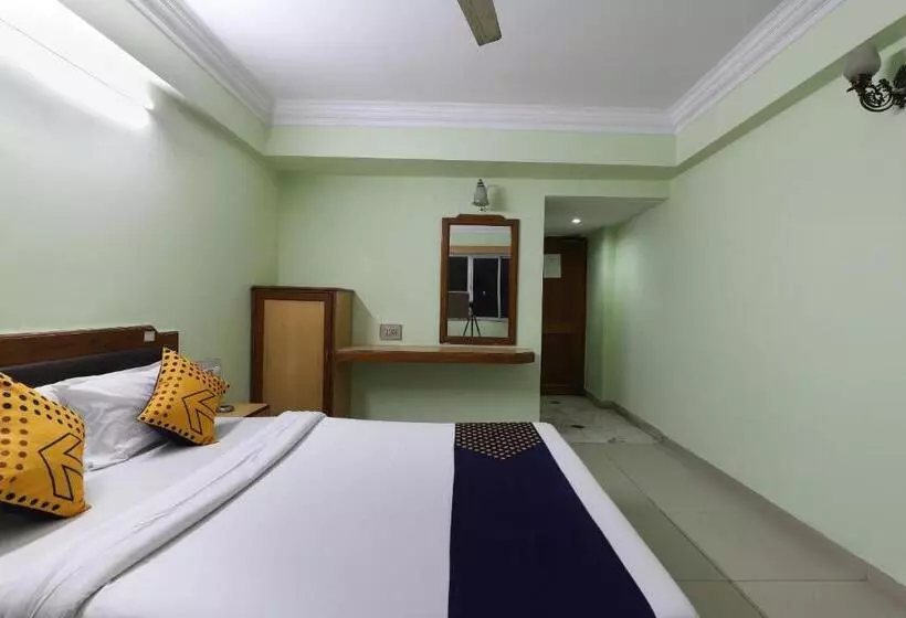 Spot On Hotel Hilltop