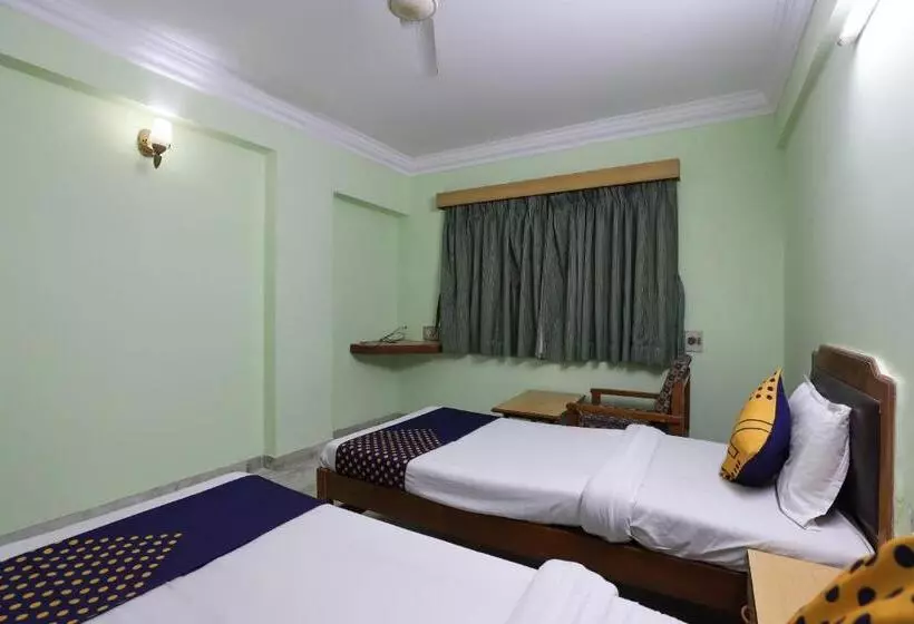 Spot On Hotel Hilltop