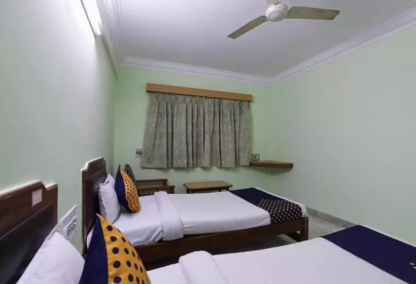 Spot On Hotel Hilltop