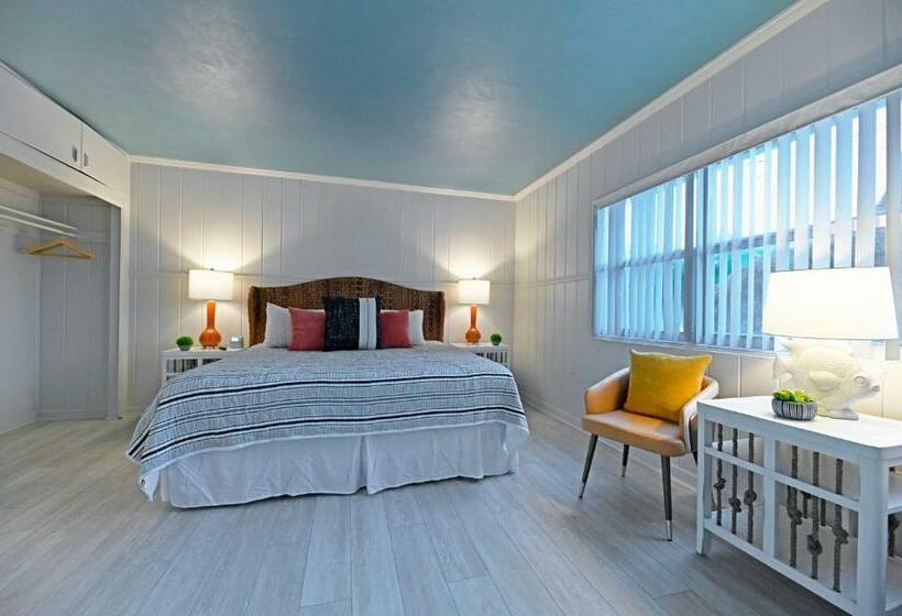 旅馆 The Islander Inn