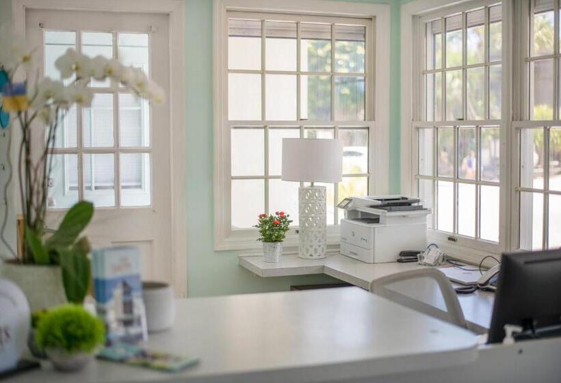 旅馆 The Islander Inn