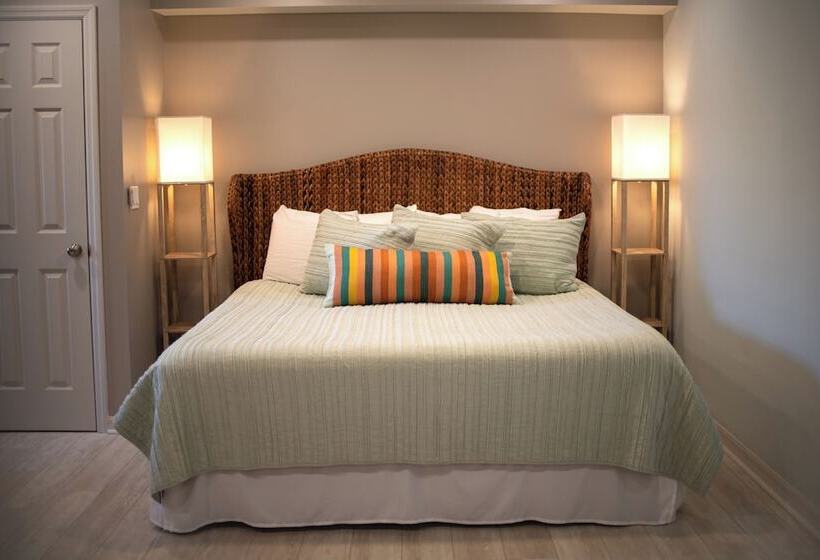 旅馆 The Islander Inn