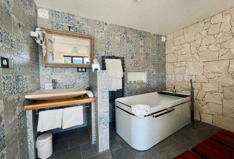 تختخواب و صبحانه Escondida