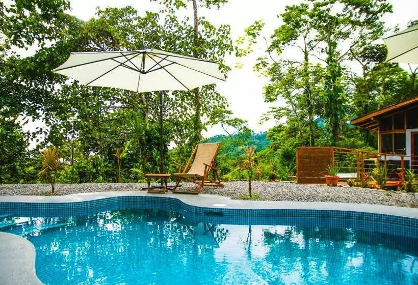 تختخواب و صبحانه Oasis Uvita