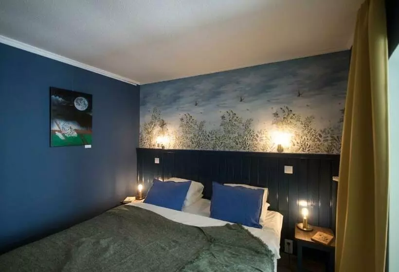 Aamiaismajoitus (B&B) Pillangós Ház