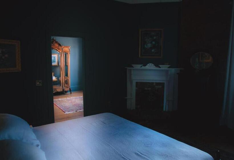 住宿加早餐  The Grand