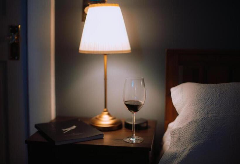 住宿加早餐  The Grand