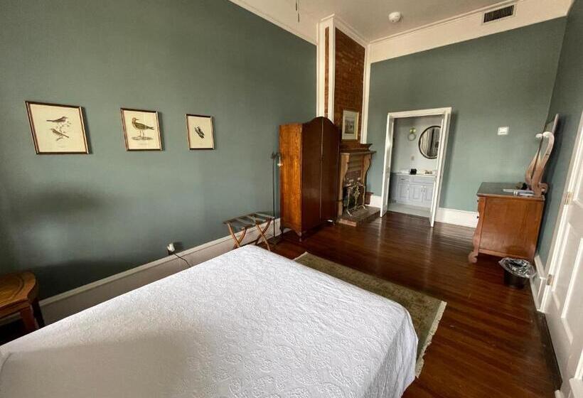 住宿加早餐  The Grand