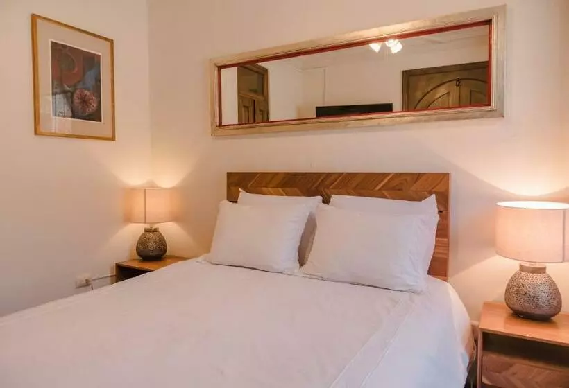 تختخواب و صبحانه Casa Florida