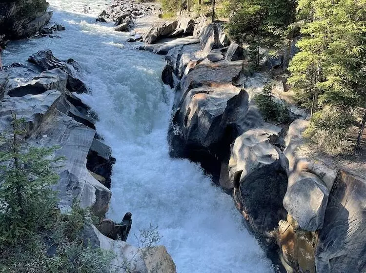 Hotelli Destination Inn